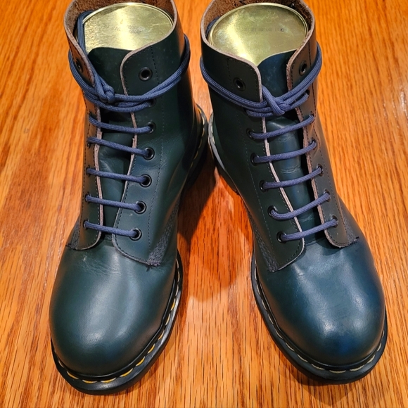 Made in England Doc Marten Boots - Picture 3 of 9
